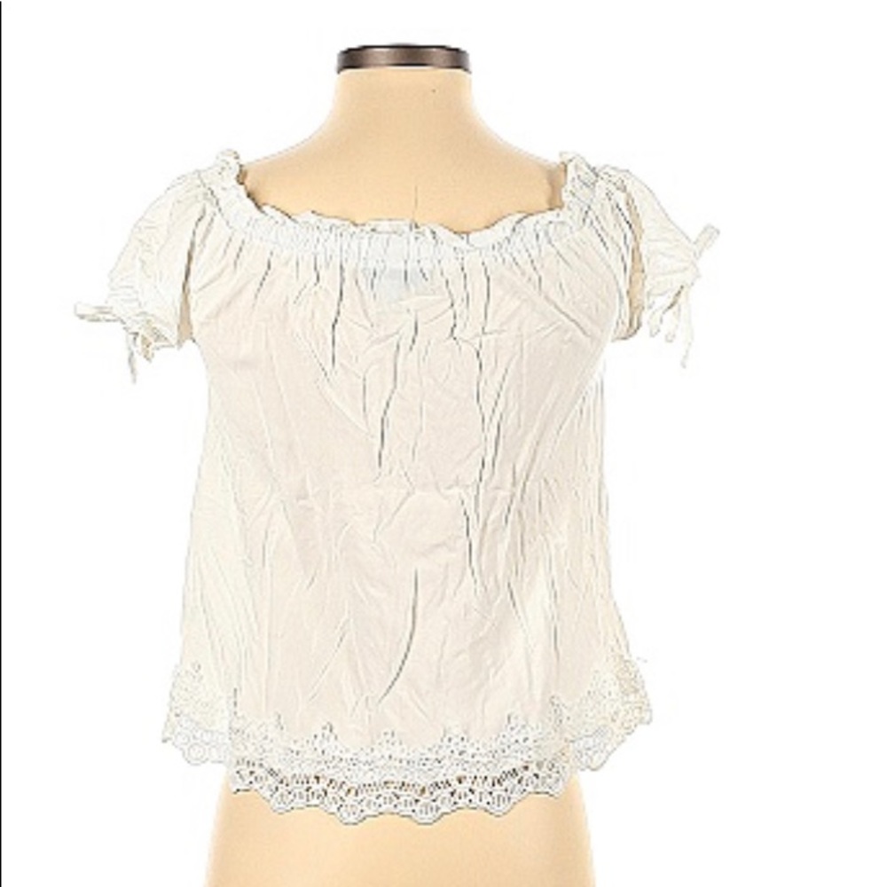 Bin 1C  Crave fame by almost famous s/s l small blouse